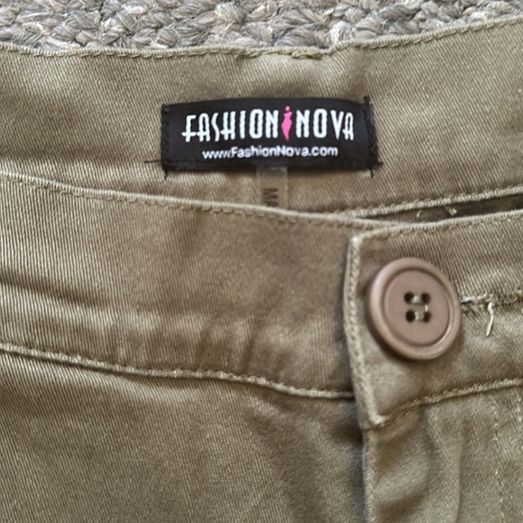Fashion Nova Olive Colored Cargo Pants - Picture 5 of 6